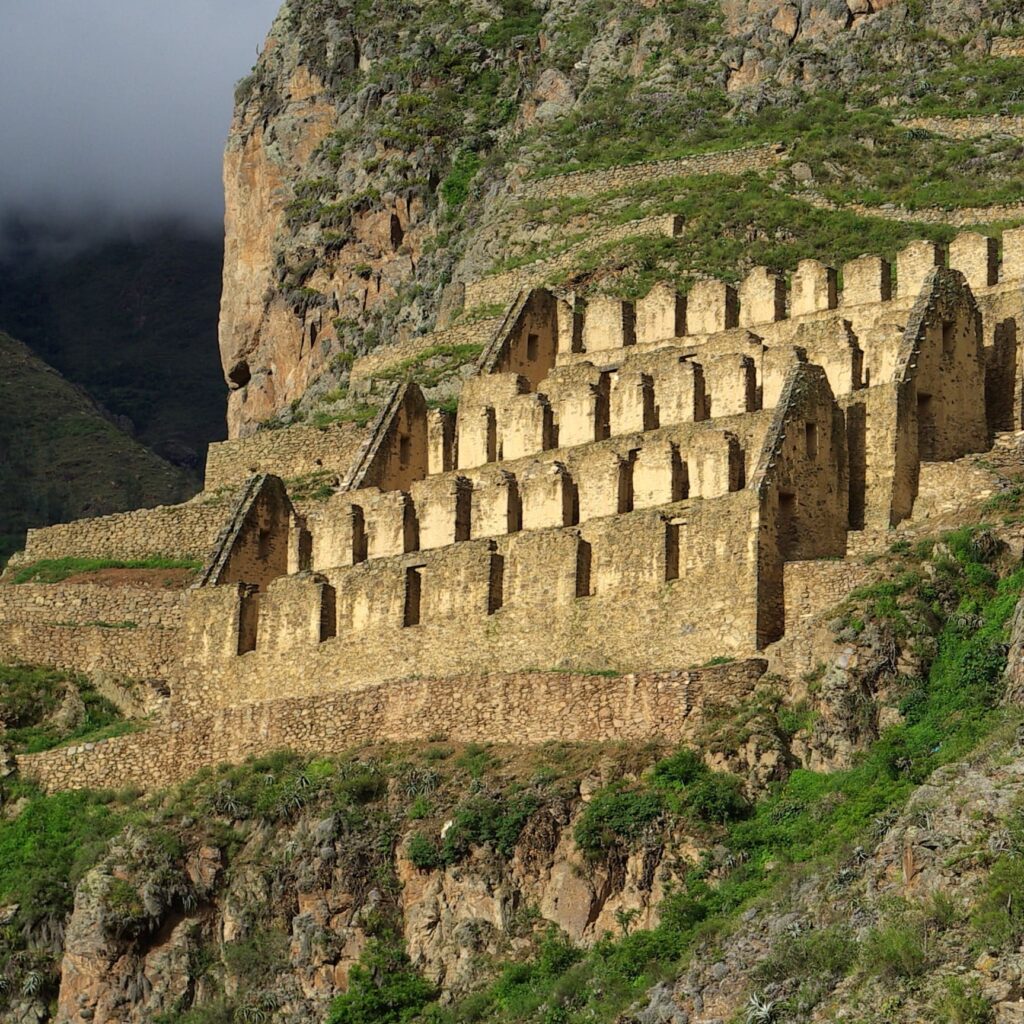 Pinkuylluna - ollantaytambo valle sagrado